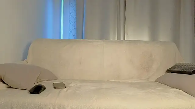 first mark online show from February 1, 5:22 pm