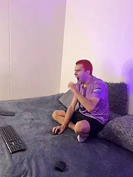 Noyrx online show from February 14, 9:11 pm