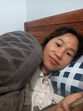 Snapshot of CML93 chatting on February 2, 9:46 pm CML93 online show from February 2, 9:46 pm