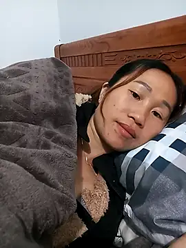 Snapshot of CML93 chatting on February 5, 1:43 am CML93 online show from February 5, 1:43 am