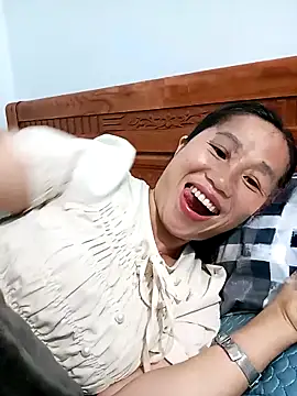 Snapshot of CML93 chatting on February 24, 12:25 pm CML93 online show from February 24, 12:25 pm