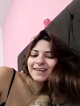 Snapshot of carazinho2128 chatting on April 21, 8:12 pm carazinho2128 online show from April 21, 8:12 pm