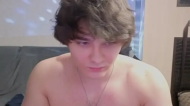 jastinpeterson online show from February 19, 6:48 pm