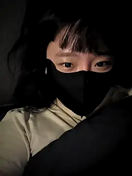 Snapshot of jerrybba chatting on February 12, 10:38 pm jerrybba online show from February 12, 10:38 pm