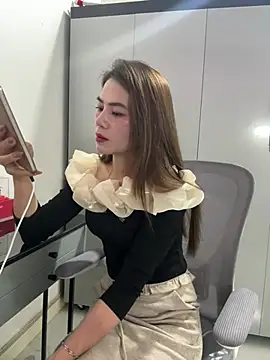 Llabi2k online show from March 7, 7:33 pm