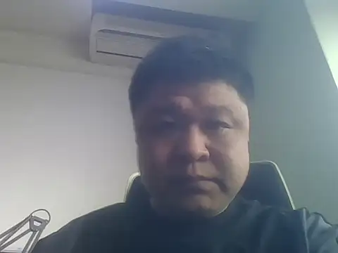 LLL 08 online show from February 25, 9:08 am