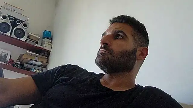 Snapshot of marios87xxl chatting on August 1, 8:46 am marios87xxl online show from August 1, 8:46 am
