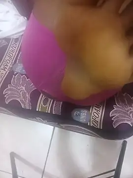 PatriciaVen online show from March 21, 5:01 am