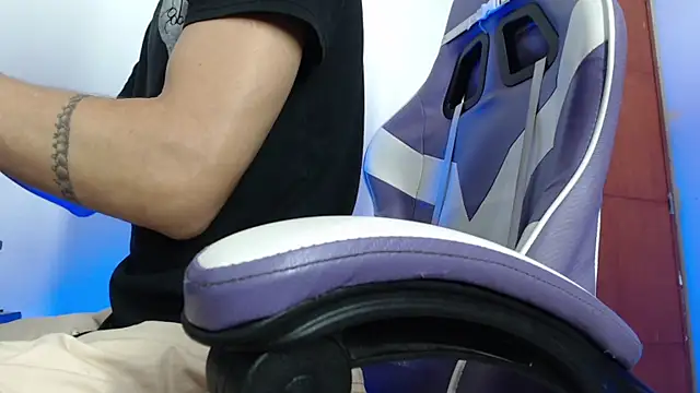 Yankees xxx online show from March 19, 11:25 am