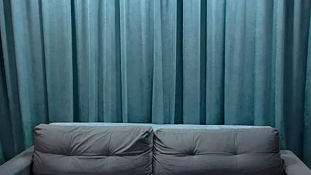 Snapshot of CarolColee chatting on February 13, 8:05 pm CarolColee online show from February 13, 8:05 pm