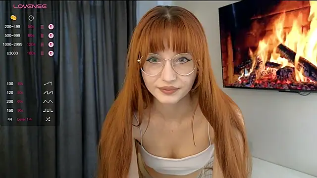 CatherineCummi online show from February 19, 8:10 am