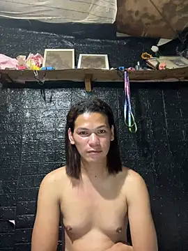 Snapshot of HugeAgatha chatting on February 11, 3:17 pm HugeAgatha online show from February 11, 3:17 pm