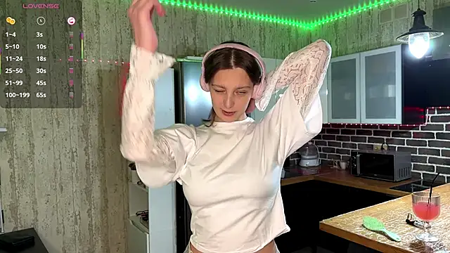 ChrisAmott online show from February 2, 4:06 pm