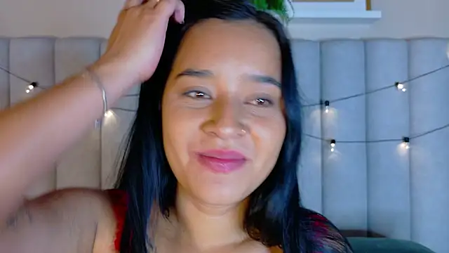 Snapshot of ChloeeMiller__ chatting on March 2, 5:08 am ChloeeMiller online show from March 2, 5:08 am