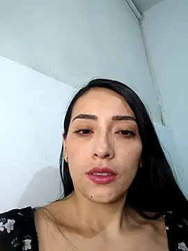 Snapshot of anny_bianchy chatting on March 23, 8:18 am anny bianchy online show from March 23, 8:18 am