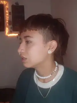 AlexxaAndRileyy online show from January 17, 2:11 pm