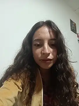 AlexxaAndRileyy online show from April 17, 3:59 pm