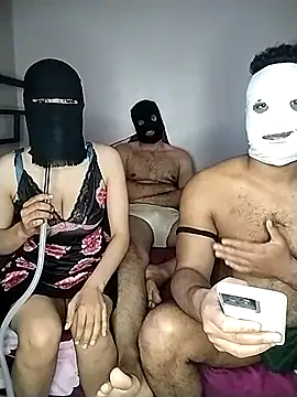 Snapshot of Mido_0786 chatting on February 5, 7:46 am Mido 0786 online show from February 5, 7:46 am