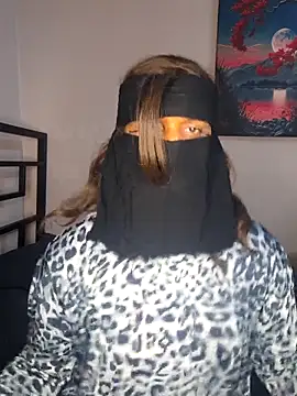 Snapshot of Mido_0786 chatting on April 6, 4:30 pm Mido 0786 online show from April 6, 4:30 pm