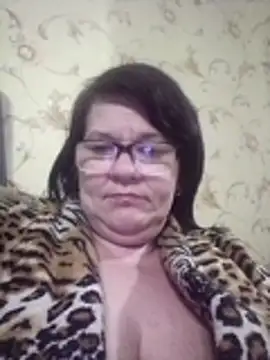 NysiOlsen online show from March 10, 6:35 pm