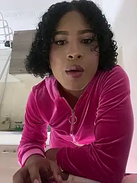 Snapshot of valeria_19x chatting on February 1, 4:44 am valeria 19x online show from February 1, 4:44 am