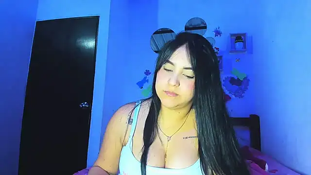 Penelopeflame18 online show from April 7, 1:28 am