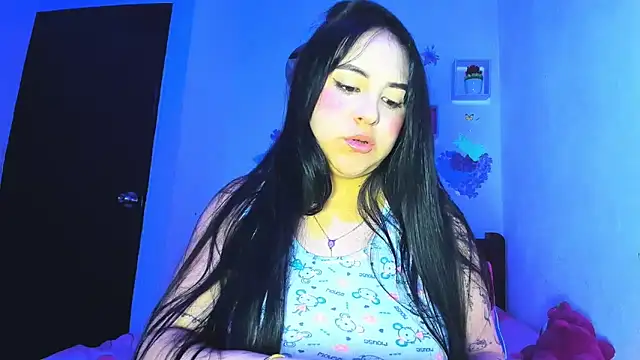 Penelopeflame18 online show from May 23, 12:16 am