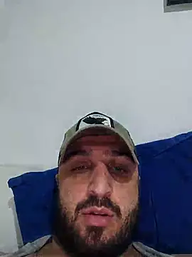 Snapshot of Mertozer01 chatting on January 17, 9:07 pm Mertozer01 online show from January 17, 9:07 pm