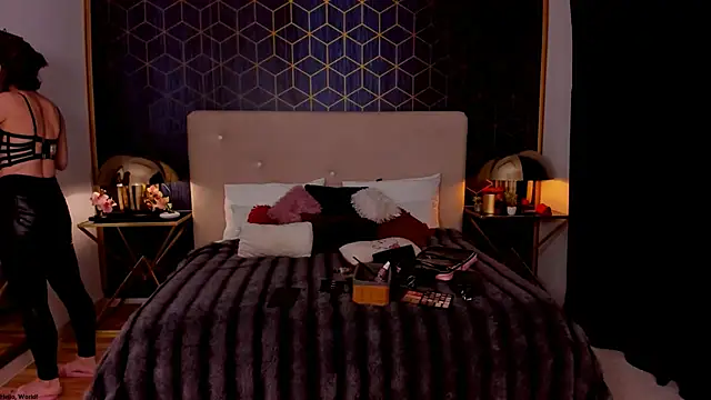 GingerWixxx online show from February 9, 8:35 pm