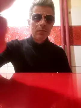 Snapshot of Ianne150 chatting on February 6, 8:01 pm Ianne150 online show from February 6, 8:01 pm