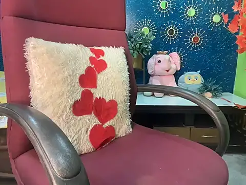 Brown-beauty online show from June 4, 2:56 pm