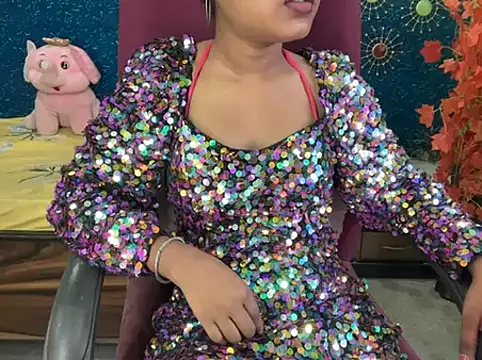 Snapshot of Brown-beauty chatting on July 5, 1:18 pm Brown-beauty online show from July 5, 1:18 pm