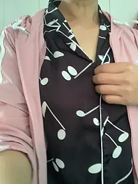 emgaisayhi online show from March 1, 1:40 am