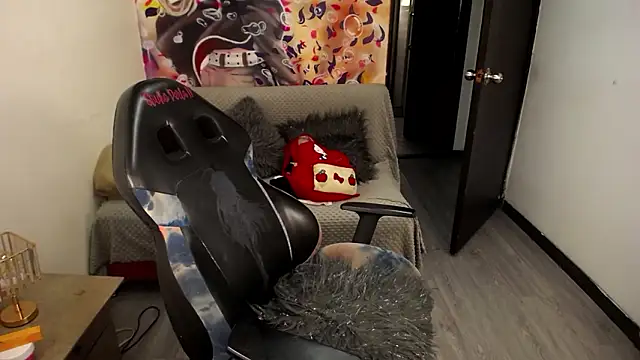 keileen luna online show from March 26, 8:03 pm