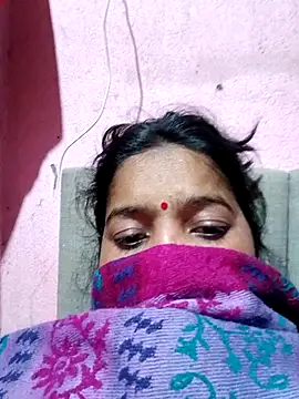 Snapshot of riyadas554321 chatting on January 17, 8:52 am riyadas554321 online show from January 17, 8:52 am