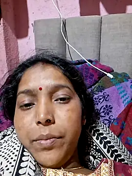 Snapshot of riyadas554321 chatting on February 24, 1:53 pm riyadas554321 online show from February 24, 1:53 pm