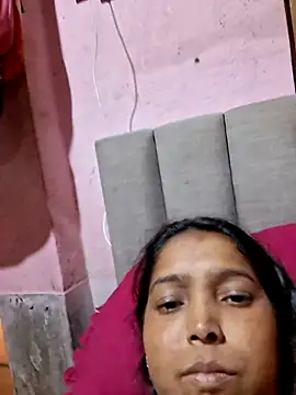 Snapshot of riyadas554321 chatting on March 2, 11:28 am riyadas554321 online show from March 2, 11:28 am