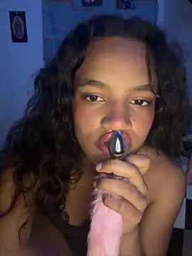 Nyxx Velariia online show from April 7, 5:08 am