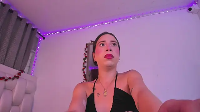 Snapshot of dirty_sexx_ chatting on February 10, 6:45 pm dirty sexx online show from February 10, 6:45 pm