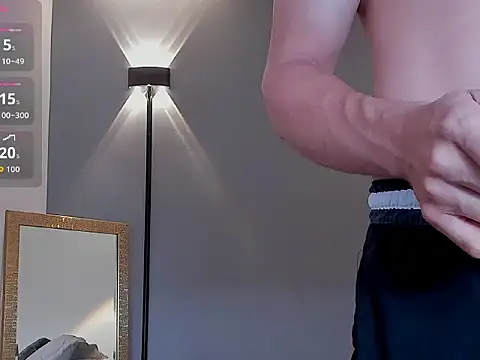 DrakeCarter online show from February 4, 1:39 pm