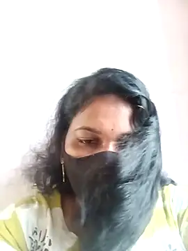 Snapshot of ankitha_telugu1 chatting on May 4, 12:45 pm ankitha telugu1 online show from May 4, 12:45 pm