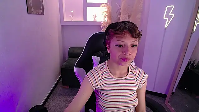 melodyy as online show from January 16, 1:59 pm