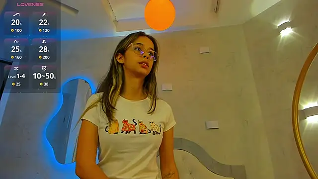 Snapshot of bastian_and_samantha chatting on February 19, 5:47 am bastian and samantha online show from February 19, 5:47 am