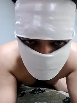 gujjuboysexy123 online show from May 16, 11:20 am