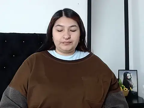 LauraHorny69 online show from February 21, 1:01 pm