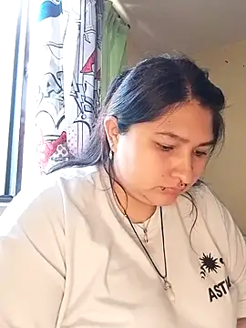 Snapshot of LauraHorny69 chatting on July 21, 7:49 pm LauraHorny69 online show from July 21, 7:49 pm