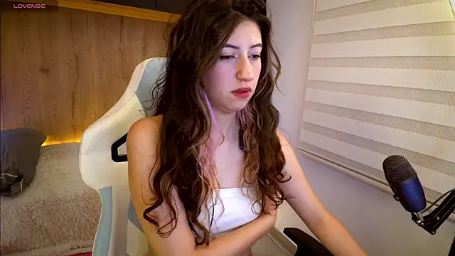 cutekore online show from August 4, 1:09 am