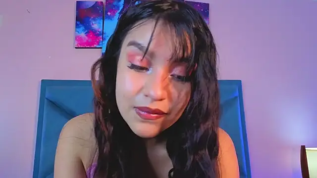 Snapshot of LilibetWeber chatting on February 3, 7:19 pm LilibetWeber online show from February 3, 7:19 pm