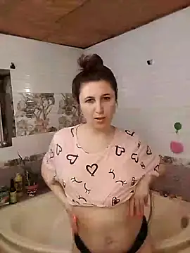 Snapshot of Koshova1836 chatting on April 20, 8:21 pm Koshova1836 online show from April 20, 8:21 pm