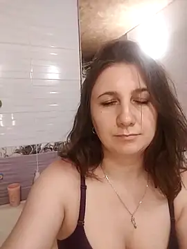 Snapshot of Koshova1836 chatting on May 19, 8:37 pm Koshova1836 online show from May 19, 8:37 pm